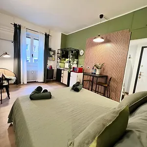La Bella Charme 3 Km Away From Duomo/ Netflix & Wi-fi Included Apartamento Milán
