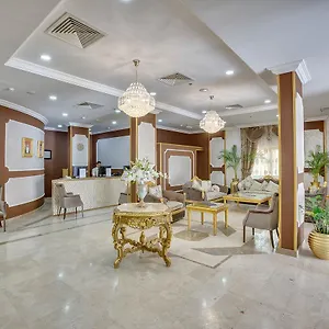 Отель Royal
